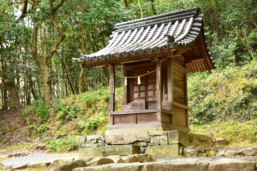 稲荷神社（いなりじんじゃ）